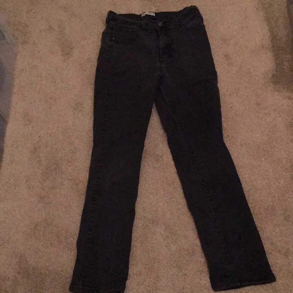 Am selling this very very nice pair of jeans❤️😃